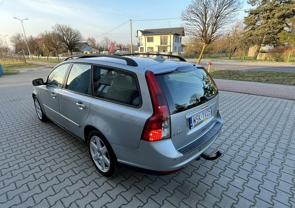 Volvo V50 cena 14900 przebieg: 226000, rok produkcji 2008 z Ełk małe 79